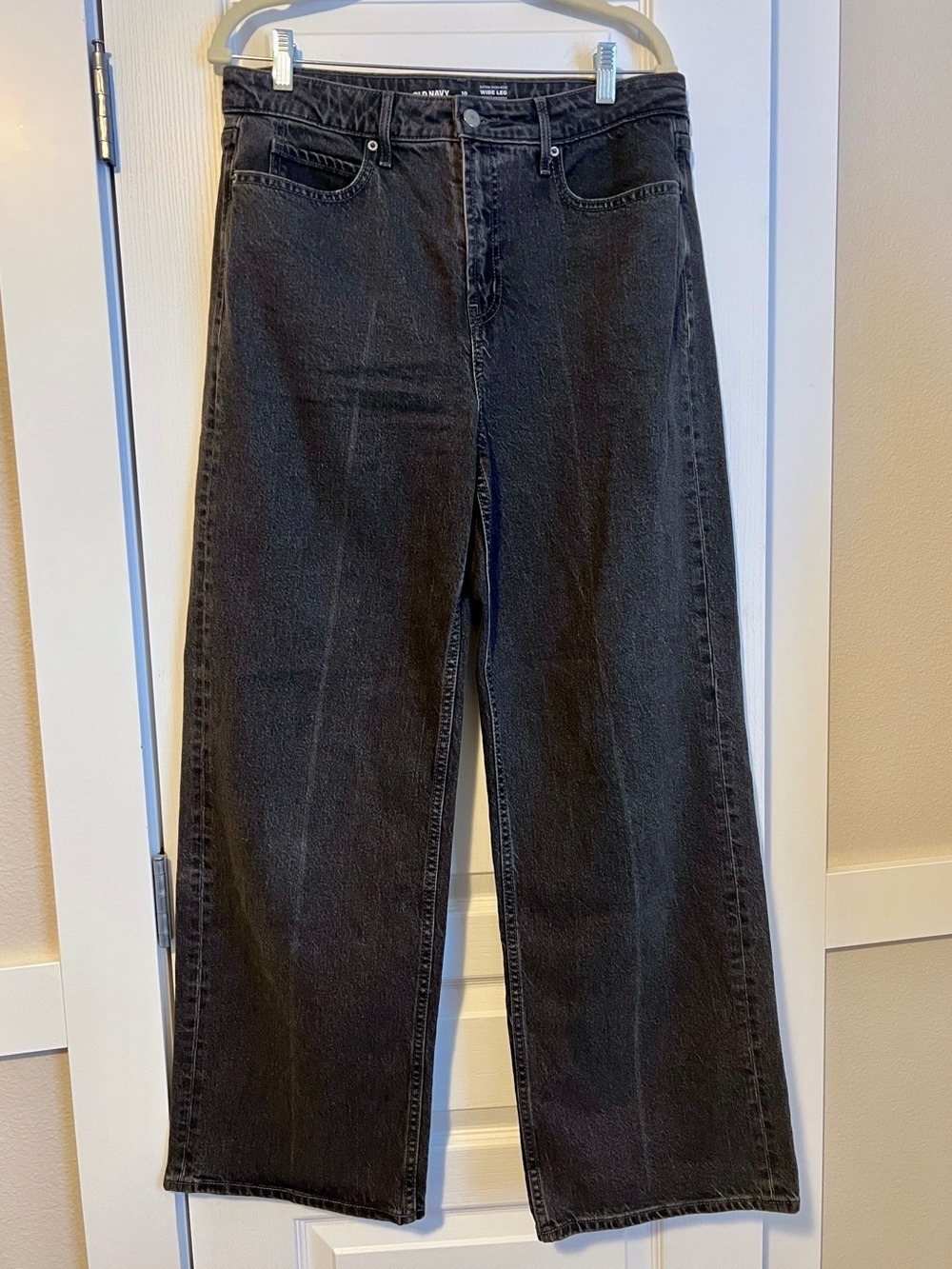 Old Navy Wide-Leg Black Denim Jeans - Size 10